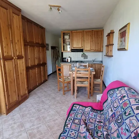 Apartment Casavacanze La Tana Del Ghiro Prato Nevoso